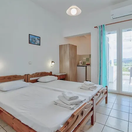 Pavlos Place 2* Αντίπαρος