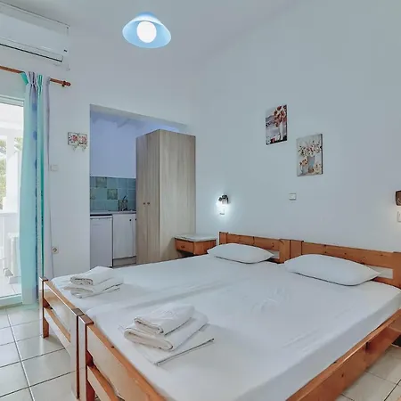 Pavlos Place 2* Αντίπαρος