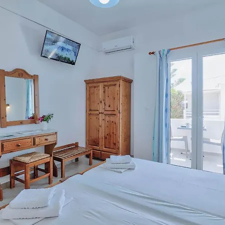 Pavlos Place 2* Αντίπαρος
