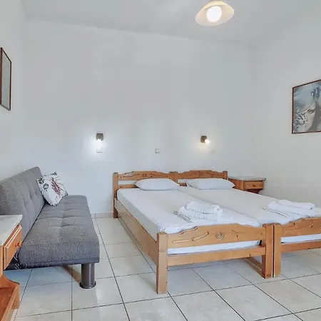 Pavlos Place Ξενοδοχείο 2*